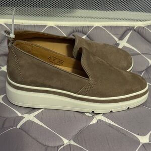 Women's Slip-On Suede Shoes